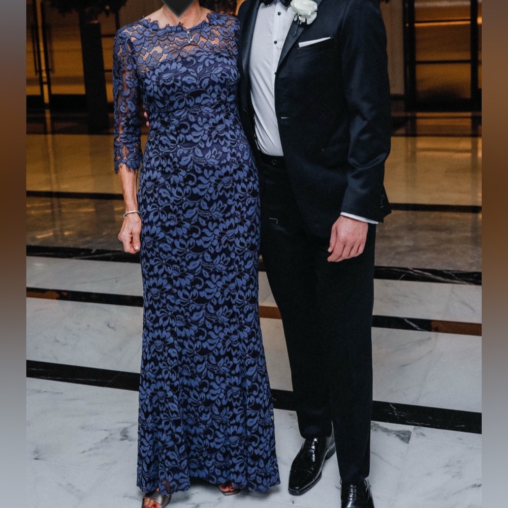 Elegant Blue Lace Evening Gown
